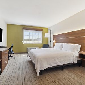 Standard King Room Mobility Accessible Roll Shower